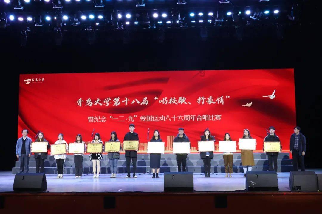 蜡笔小新兄妹春节大拜年